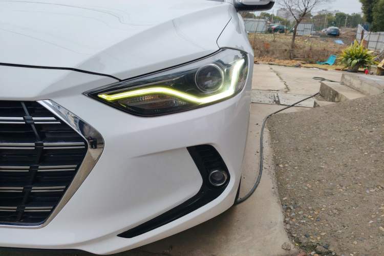 Used Hyundai Elantra (6th Generation / Lingdong) 2019 1.4T Dual-Clutch Xuan Dong · Dynamic Model Left Front Headlight