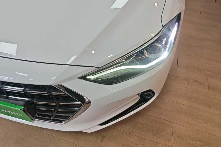 Used Hyundai Elantra (6th Generation / Lingdong) 2019 1.5L CVT ZhiXuan – Elite Version Left Front Headlight