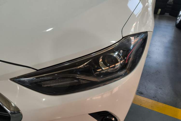 Used Hyundai Elantra (6th Generation / Lingdong) 2019 1.4T Dual-Clutch Xuan Dong · Dynamic Model Left Front Headlight