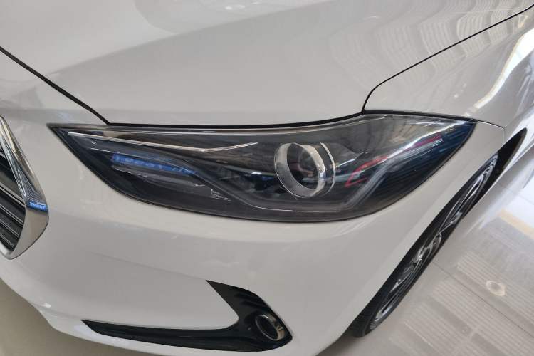 Used Hyundai Elantra (6th Generation / Lingdong) 2019 1.5L CVT ZhiXuan – Elite Version Left Front Headlight
