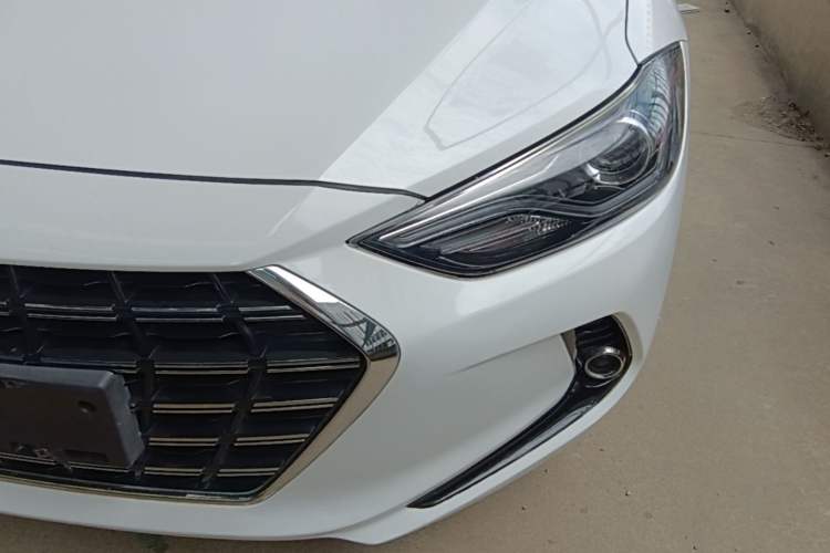 Used Hyundai Elantra (6th Generation / Lingdong) 2019 1.5L CVT ZhiXuan – Elite Version Left Front Headlight