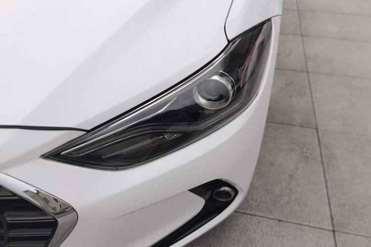 Used Hyundai Elantra (6th Generation / Lingdong) 2019 1.5L CVT ZhiXuan – Elite Version Left Front Headlight