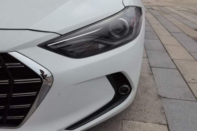 Used Hyundai Elantra (6th Generation / Lingdong) 2019 1.5L CVT ZhiXuan – Elite Version Left Front Headlight