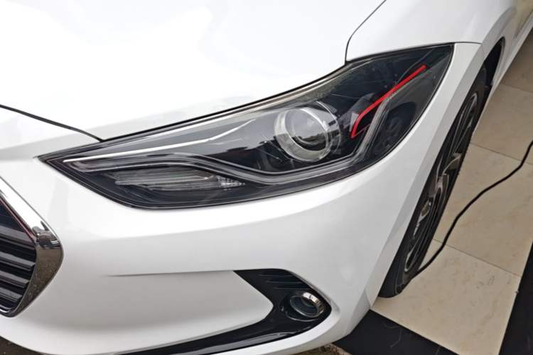 Used Hyundai Elantra (6th Generation / Lingdong) 2019 1.5L CVT ZhiXuan – Elite Version Left Front Headlight