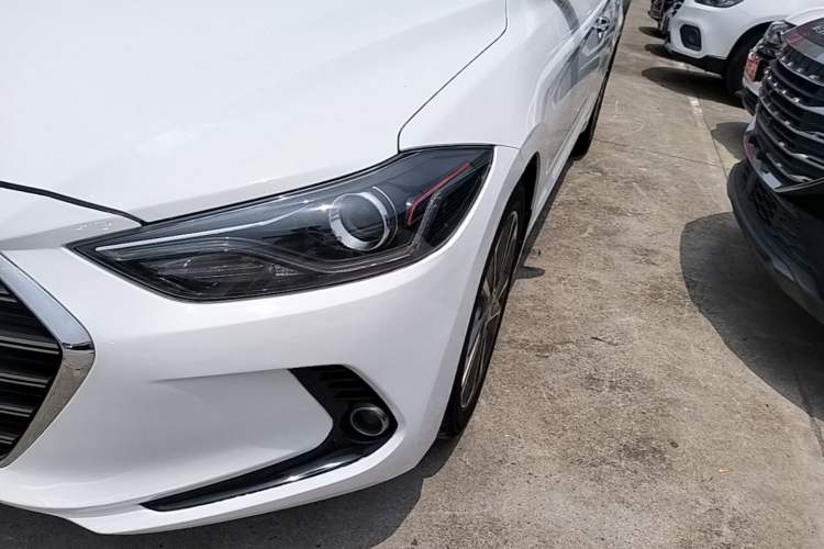 Used Hyundai Elantra (6th Generation / Lingdong) 2019 1.5L CVT ZhiXuan – Elite Version Left Front Headlight