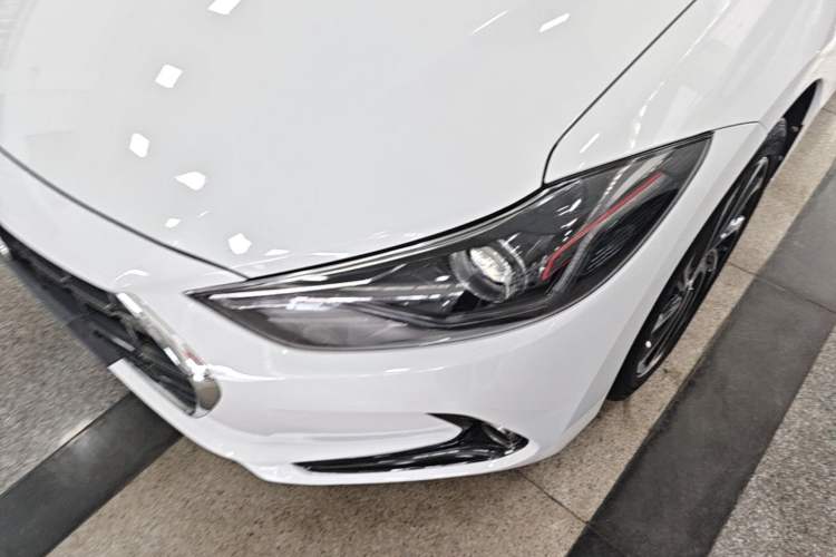 Used Hyundai Elantra (6th Generation / Lingdong) 2019 1.5L CVT ZhiXuan – Elite Version Left Front Headlight