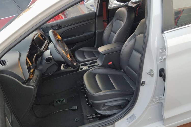 Used Hyundai Elantra (6th Generation / Lingdong) 2019 1.4T Dual-Clutch Xuan Dong · Dynamic Model Left Front Seat