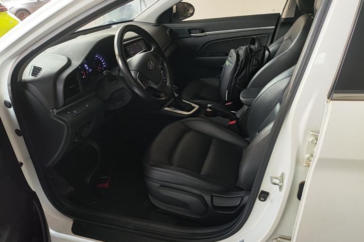 Used Hyundai Elantra (6th Generation / Lingdong) 2019 1.5L CVT ZhiXuan – Elite Version Left Front Seat