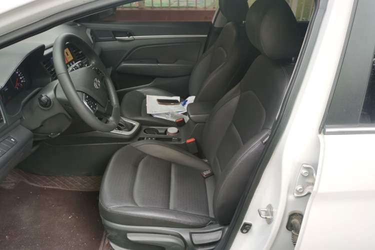 Used Hyundai Elantra (6th Generation / Lingdong) 2019 1.5L CVT ZhiXuan – Elite Version Left Front Seat
