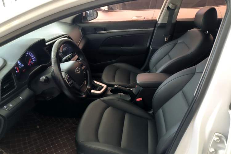 Used Hyundai Elantra (6th Generation / Lingdong) 2019 1.5L CVT ZhiXuan – Elite Version Left Front Seat