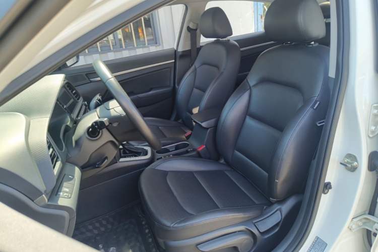 Used Hyundai Elantra (6th Generation / Lingdong) 2019 1.5L CVT ZhiXuan – Elite Version Left Front Seat