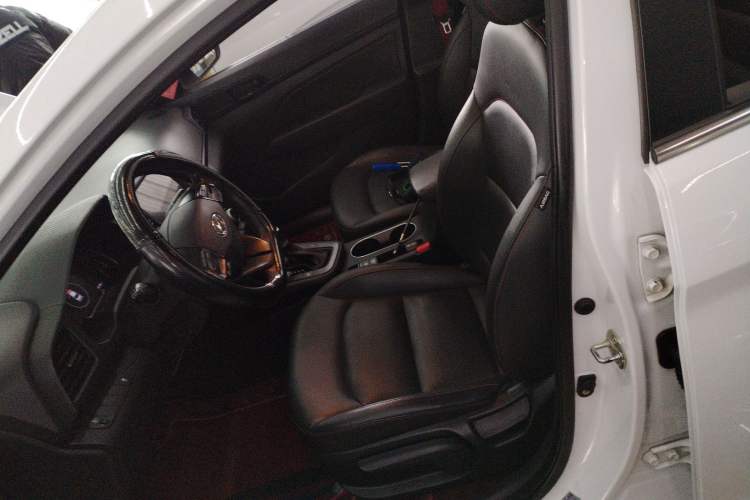 Used Hyundai Elantra (6th Generation / Lingdong) 2019 1.4T Dual-Clutch Xuan Dong · Dynamic Model Left Front Seat