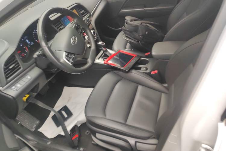 Used Hyundai Elantra (6th Generation / Lingdong) 2019 1.5L CVT ZhiXuan – Elite Version Left Front Seat