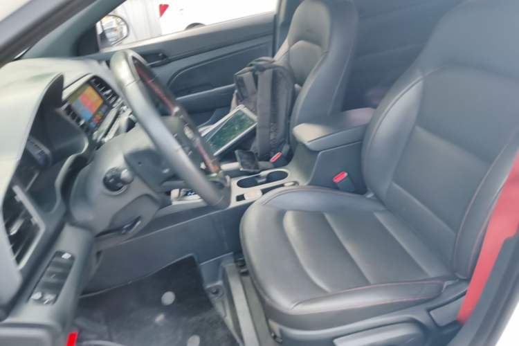 Used Hyundai Elantra (6th Generation / Lingdong) 2019 1.4T Dual-Clutch Xuan Dong · Dynamic Model Left Front Seat