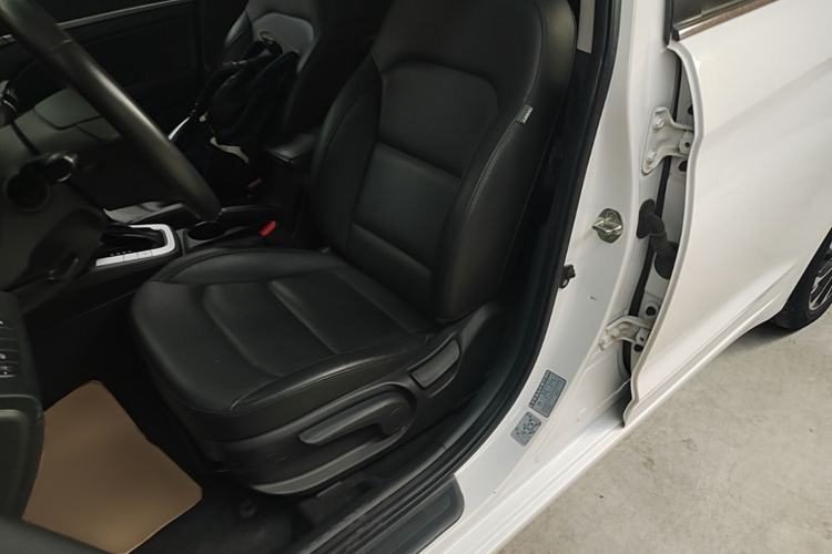 Used Hyundai Elantra (6th Generation / Lingdong) 2019 1.5L CVT ZhiXuan – Elite Version Left Front Seat