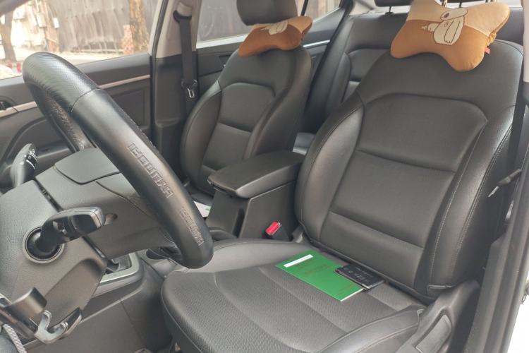 Used Hyundai Elantra (6th Generation / Lingdong) 2019 1.5L CVT ZhiXuan – Elite Version Left Front Seat