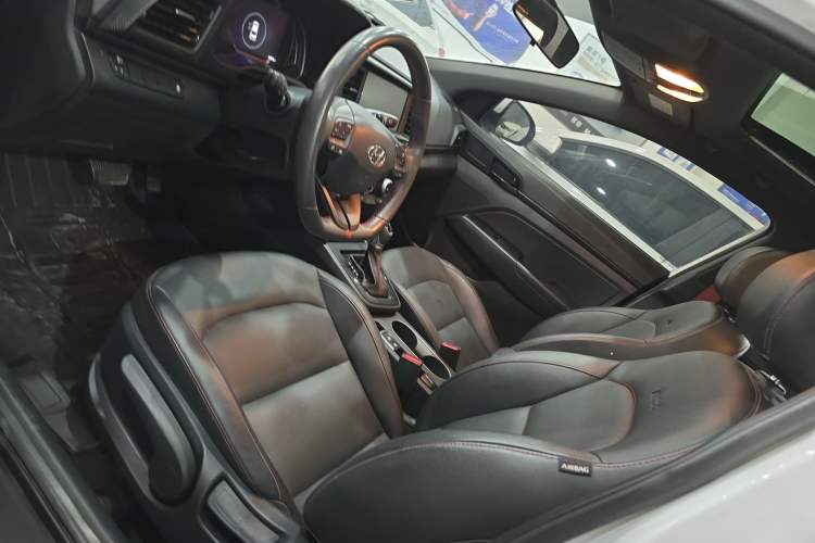Used Hyundai Elantra (6th Generation / Lingdong) 2019 1.4T Dual-Clutch Xuan Dong · Dynamic Model Left Front Seat