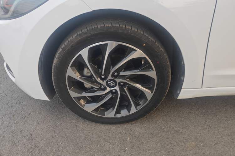 Used Hyundai Elantra (6th Generation / Lingdong) 2019 1.4T Dual-Clutch Xuan Dong · Dynamic Model Left Front Wheel Hub
