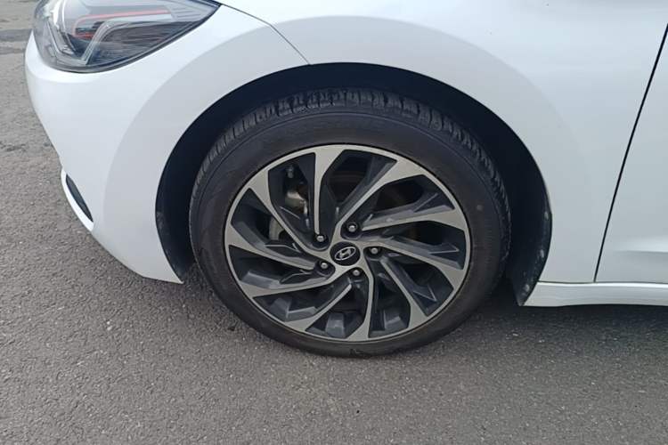 Used Hyundai Elantra (6th Generation / Lingdong) 2019 1.4T Dual-Clutch Xuan Dong · Dynamic Model Left Front Wheel Hub