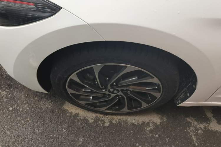Used Hyundai Elantra (6th Generation / Lingdong) 2019 1.5L CVT ZhiXuan – Elite Version Left Front Wheel Hub