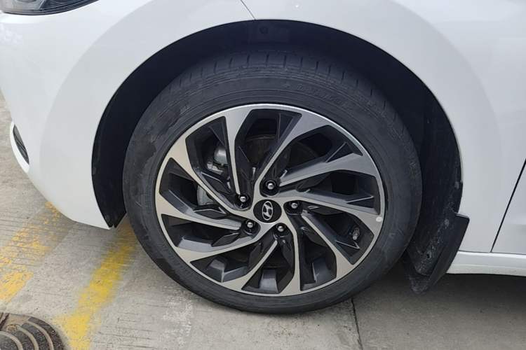 Used Hyundai Elantra (6th Generation / Lingdong) 2019 1.4T Dual-Clutch Xuan Dong · Dynamic Model Left Front Wheel Hub