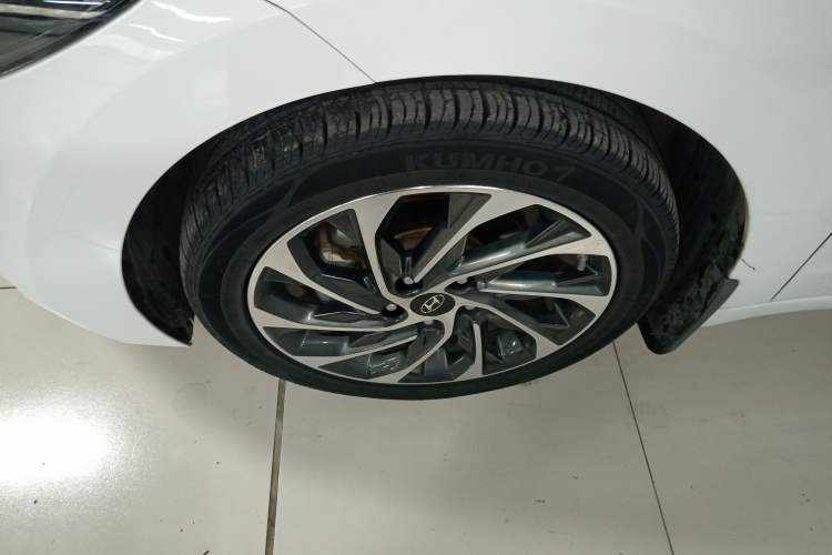 Used Hyundai Elantra (6th Generation / Lingdong) 2019 1.4T Dual-Clutch Xuan Dong · Dynamic Model Left Front Wheel Hub