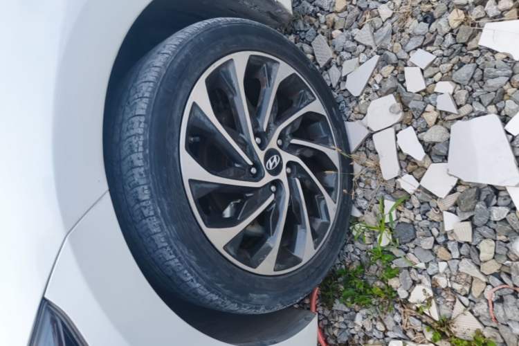 Used Hyundai Elantra (6th Generation / Lingdong) 2019 1.4T Dual-Clutch Xuan Dong · Dynamic Model Left Front Wheel Hub