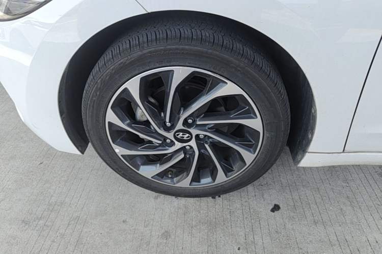 Used Hyundai Elantra (6th Generation / Lingdong) 2019 1.4T Dual-Clutch Xuan Dong · Dynamic Model Left Front Wheel Hub