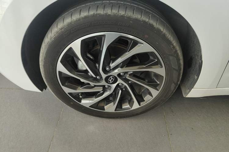 Used Hyundai Elantra (6th Generation / Lingdong) 2019 1.4T Dual-Clutch Xuan Dong · Dynamic Model Left Front Wheel Hub
