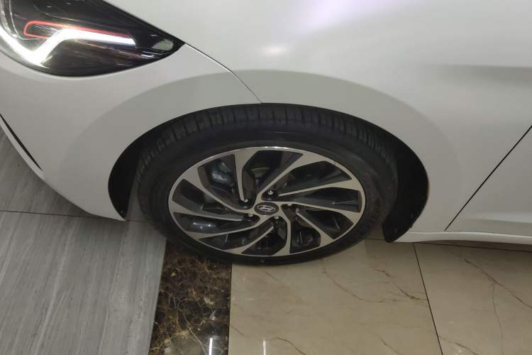 Used Hyundai Elantra (6th Generation / Lingdong) 2019 1.5L CVT ZhiXuan – Elite Version Left Front Wheel Hub