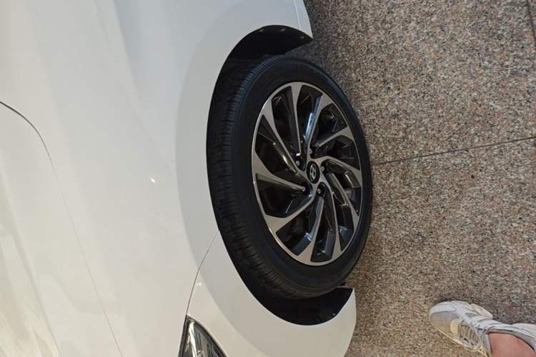 Used Hyundai Elantra (6th Generation / Lingdong) 2019 1.4T Dual-Clutch Xuan Dong · Dynamic Model Left Front Wheel Hub