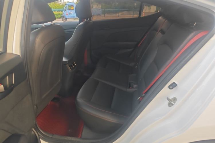 Used Hyundai Elantra (6th Generation / Lingdong) 2019 1.4T Dual-Clutch Xuan Dong · Dynamic Model Left Rear Seat