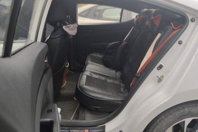 Used Hyundai Elantra (6th Generation / Lingdong) 2019 1.4T Dual-Clutch Xuan Dong · Dynamic Model Left Rear Seat