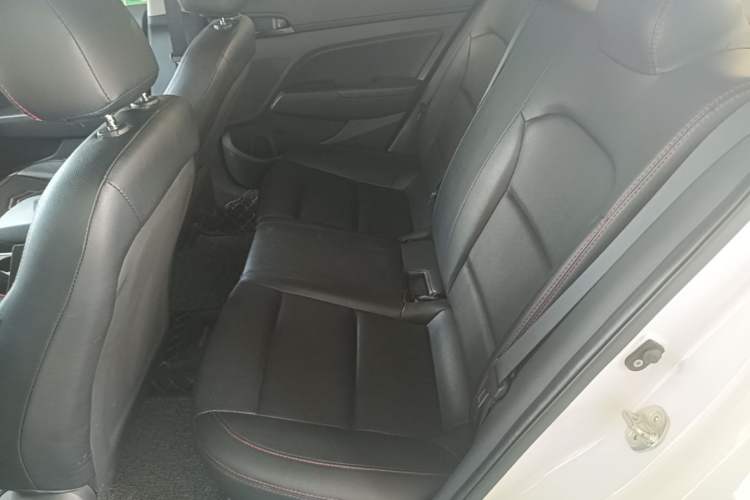 Used Hyundai Elantra (6th Generation / Lingdong) 2019 1.4T Dual-Clutch Xuan Dong · Dynamic Model Left Rear Seat