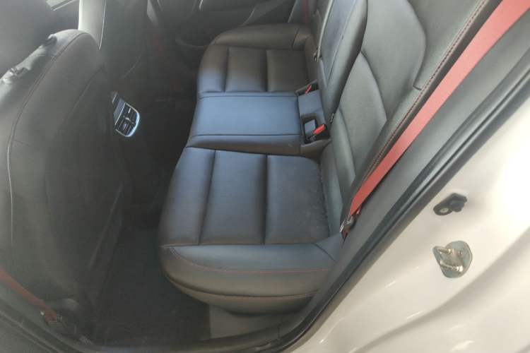 Used Hyundai Elantra (6th Generation / Lingdong) 2019 1.4T Dual-Clutch Xuan Dong · Dynamic Model Left Rear Seat
