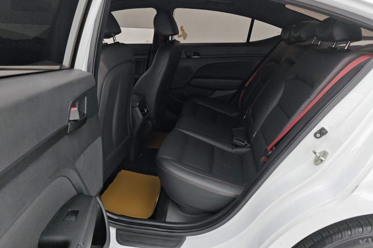 Used Hyundai Elantra (6th Generation / Lingdong) 2019 1.4T Dual-Clutch Xuan Dong · Dynamic Model Left Rear Seat