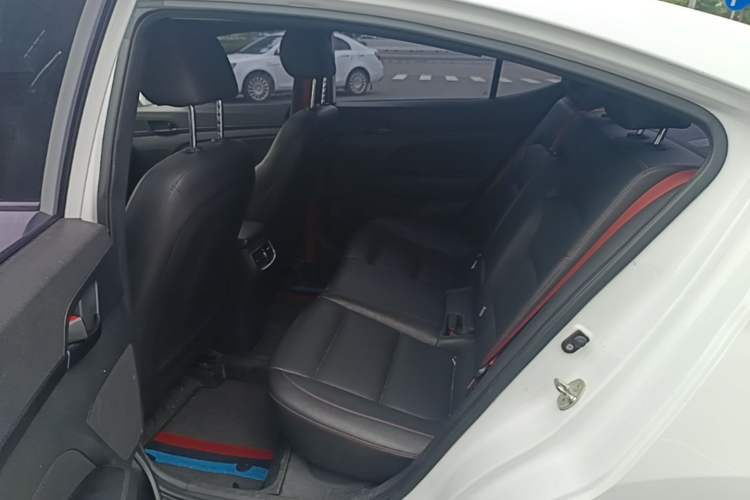 Used Hyundai Elantra (6th Generation / Lingdong) 2019 1.4T Dual-Clutch Xuan Dong · Dynamic Model Left Rear Seat