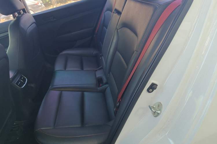 Used Hyundai Elantra (6th Generation / Lingdong) 2019 1.4T Dual-Clutch Xuan Dong · Dynamic Model Left Rear Seat
