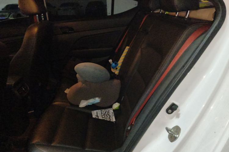 Used Hyundai Elantra (6th Generation / Lingdong) 2019 1.4T Dual-Clutch Xuan Dong · Dynamic Model Left Rear Seat