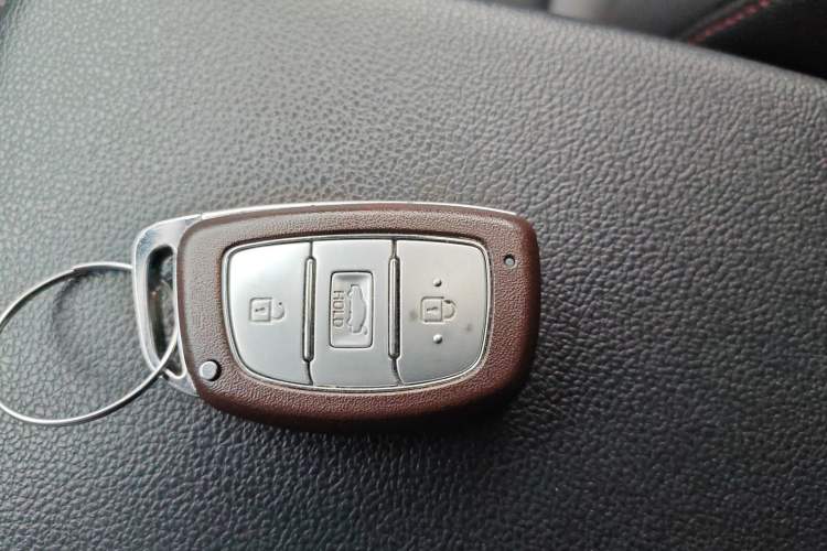 Used Hyundai Elantra (6th Generation / Lingdong) 2019 1.4T Dual-Clutch Xuan Dong · Dynamic Model Left Rear Seat