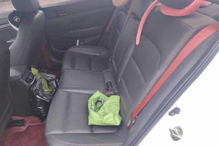 Used Hyundai Elantra (6th Generation / Lingdong) 2019 1.4T Dual-Clutch Xuan Dong · Dynamic Model Left Rear Seat