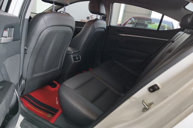 Used Hyundai Elantra (6th Generation / Lingdong) 2019 1.5L CVT ZhiXuan – Elite Version Left Rear Seat