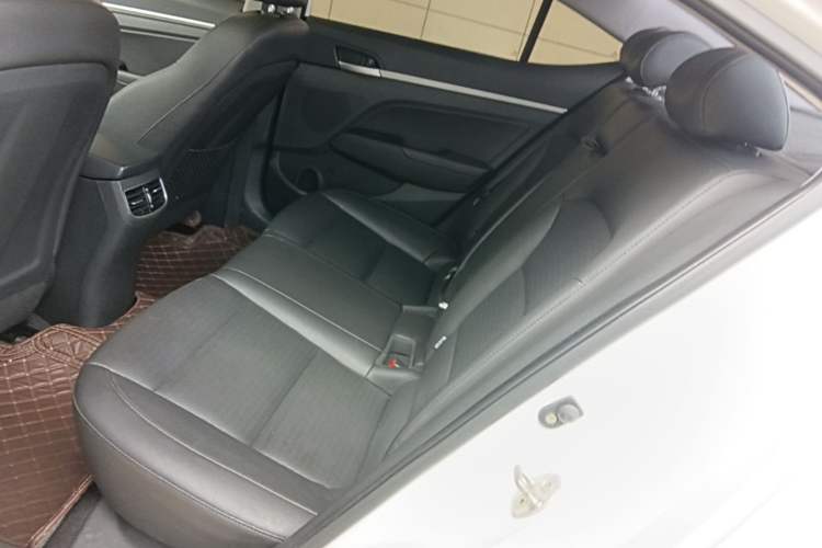 Used Hyundai Elantra (6th Generation / Lingdong) 2019 1.5L CVT ZhiXuan – Elite Version Left Rear Seat