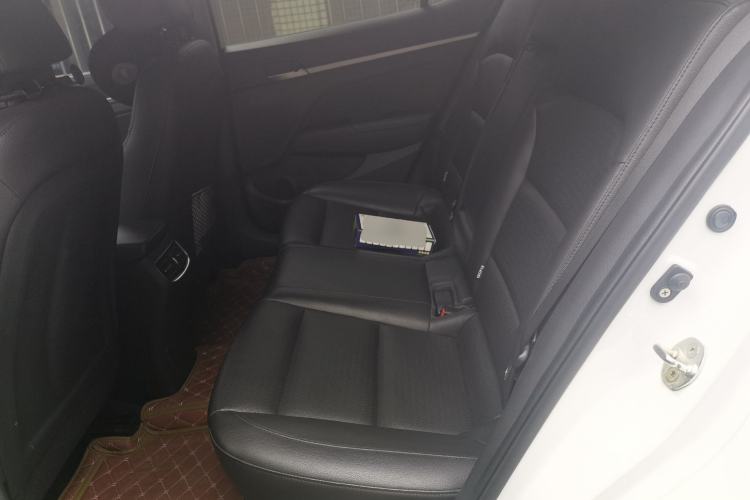 Used Hyundai Elantra (6th Generation / Lingdong) 2019 1.5L CVT ZhiXuan – Elite Version Left Rear Seat