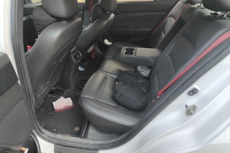Used Hyundai Elantra (6th Generation / Lingdong) 2019 1.4T Dual-Clutch Xuan Dong · Dynamic Model Left Rear Seat