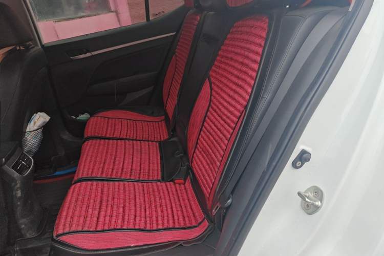 Used Hyundai Elantra (6th Generation / Lingdong) 2019 1.5L CVT ZhiXuan – Elite Version Left Rear Seat