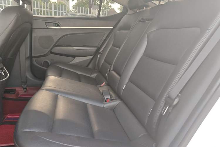 Used Hyundai Elantra (6th Generation / Lingdong) 2019 1.5L CVT ZhiXuan – Elite Version Left Rear Seat