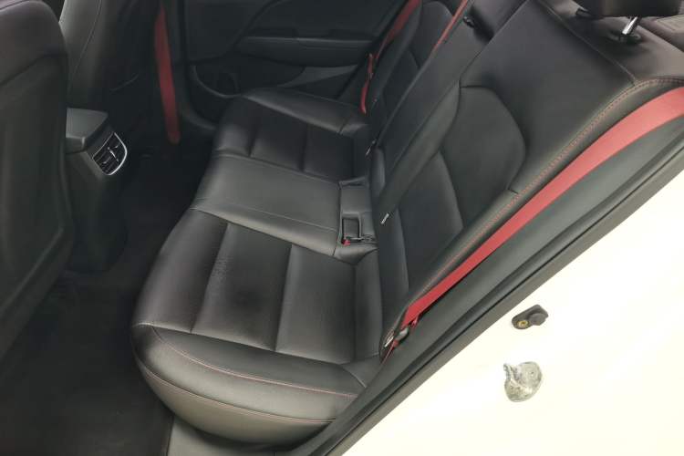Used Hyundai Elantra (6th Generation / Lingdong) 2019 1.4T Dual-Clutch Xuan Dong · Dynamic Model Left Rear Seat