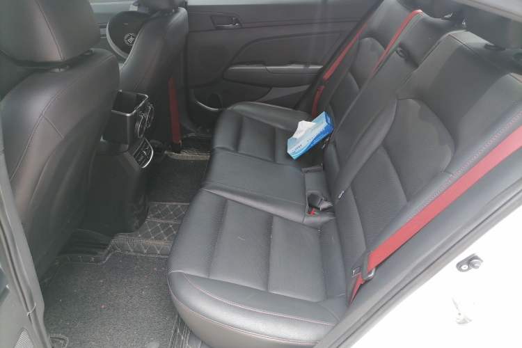 Used Hyundai Elantra (6th Generation / Lingdong) 2019 1.4T Dual-Clutch Xuan Dong · Dynamic Model Left Rear Seat
