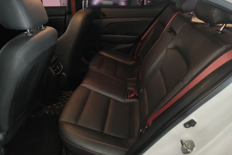 Used Hyundai Elantra (6th Generation / Lingdong) 2019 1.4T Dual-Clutch Xuan Dong · Dynamic Model Left Rear Seat